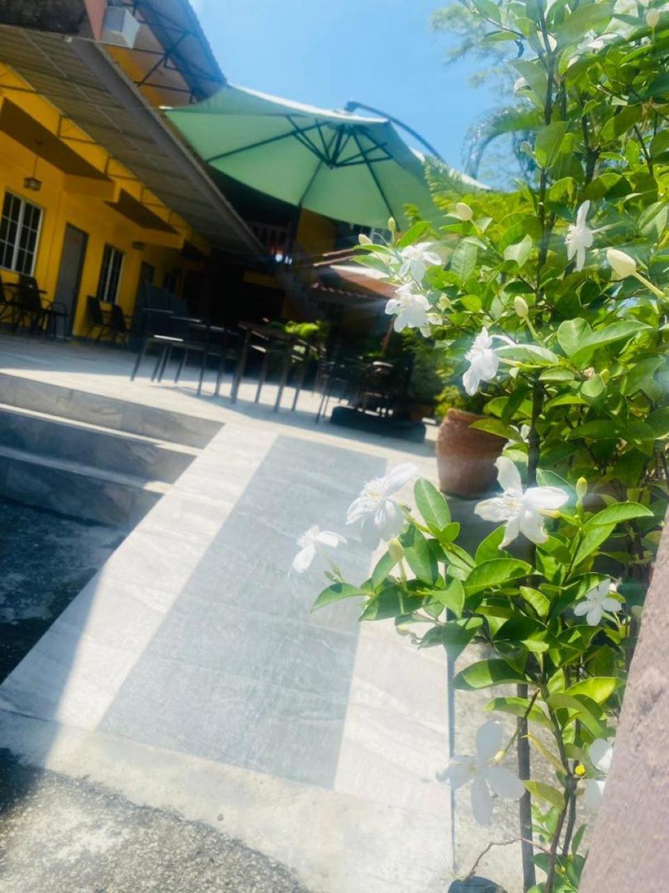 Motel Seri Mutiara Kuah Exterior foto